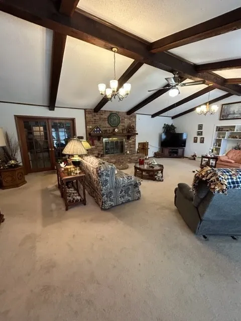 102 E Crockett Street De Kalb, TX 75559