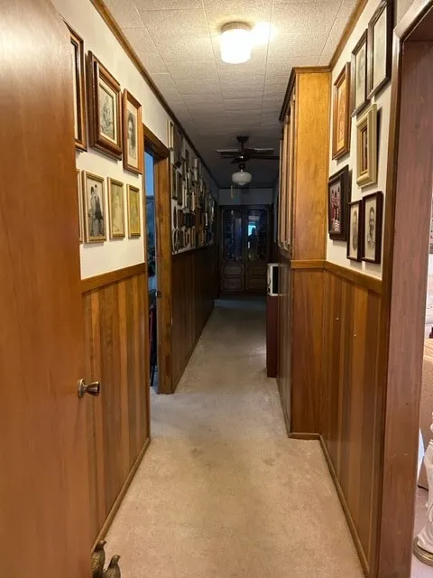 102 E Crockett Street De Kalb, TX 75559