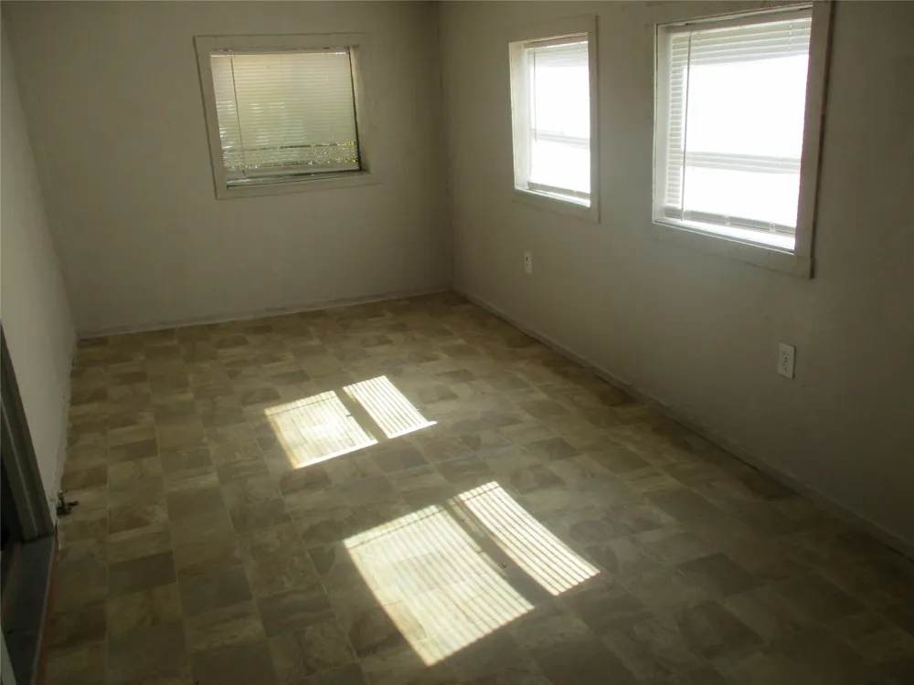 406 Daugherty Eastland, TX 76448