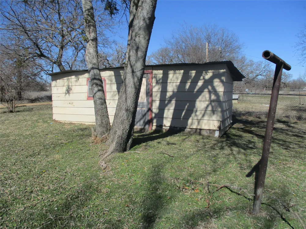 406 Daugherty Eastland, TX 76448