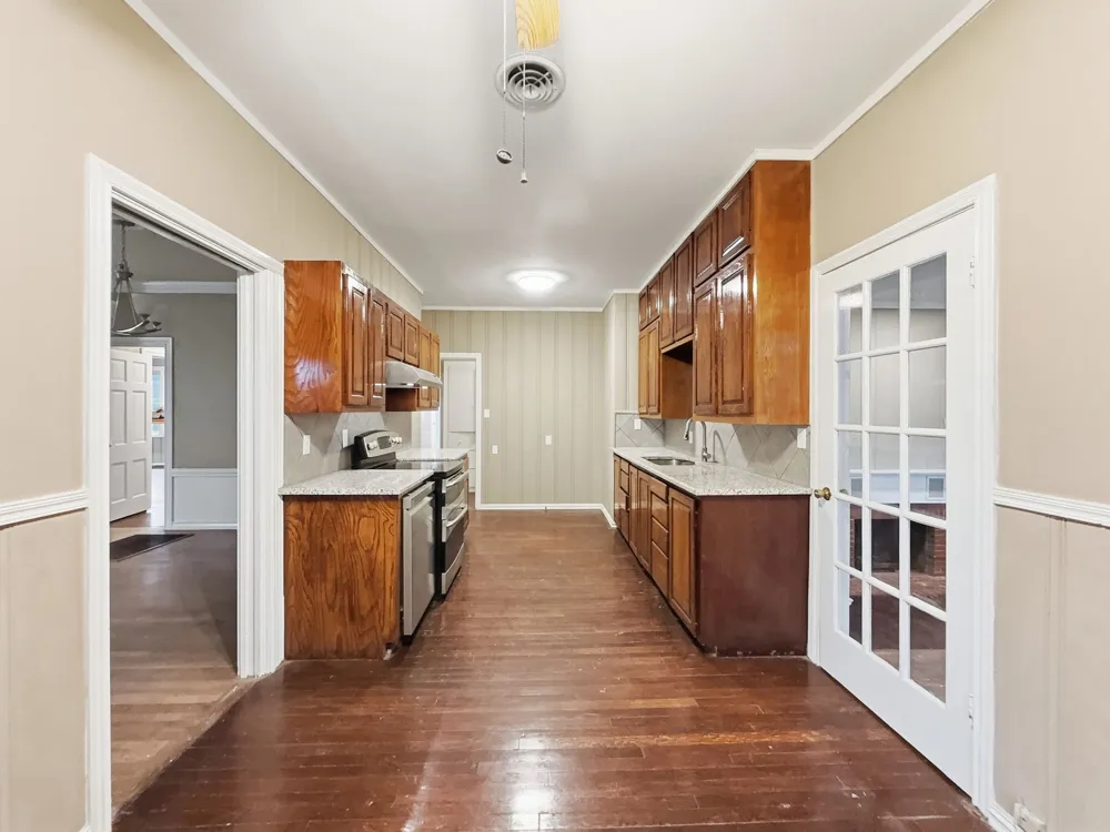 720 E Leslie Street Hamilton, TX 76531