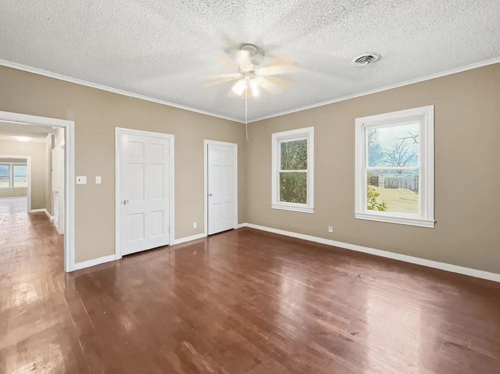 720 E Leslie Street Hamilton, TX 76531