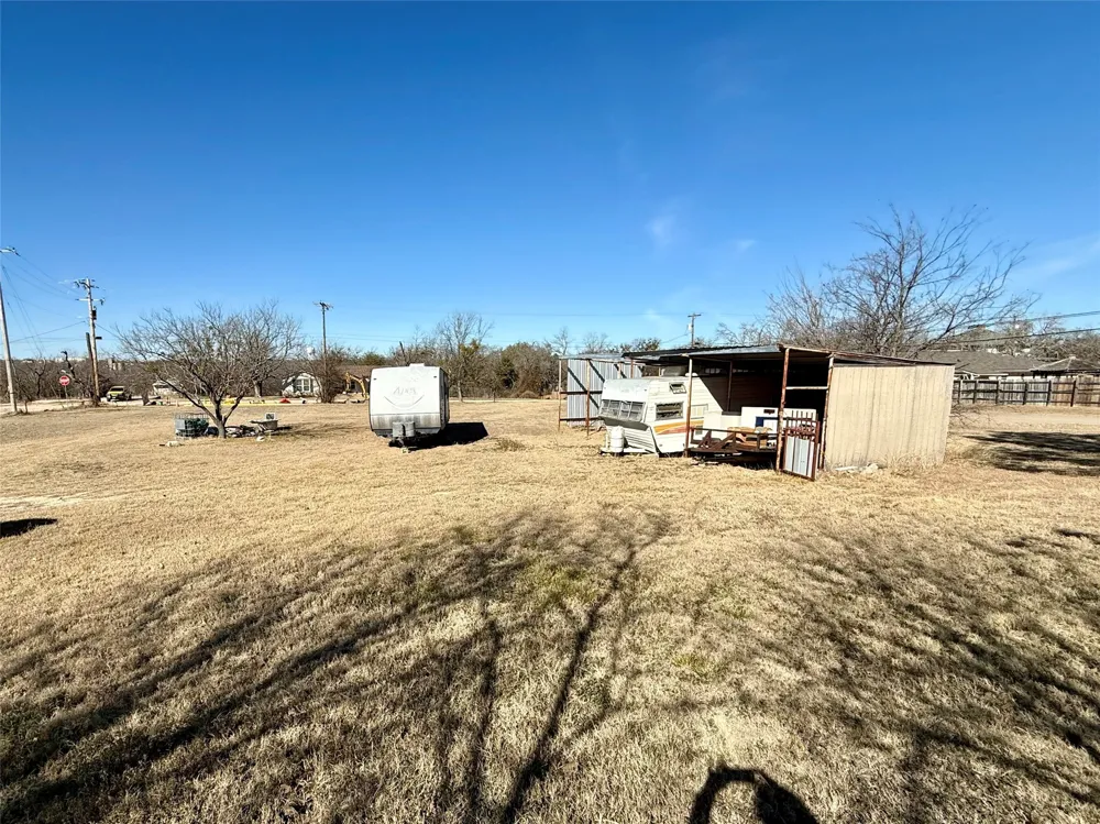 720 E Leslie Street Hamilton, TX 76531
