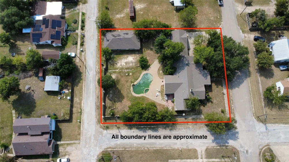 720 E Leslie Street Hamilton, TX 76531