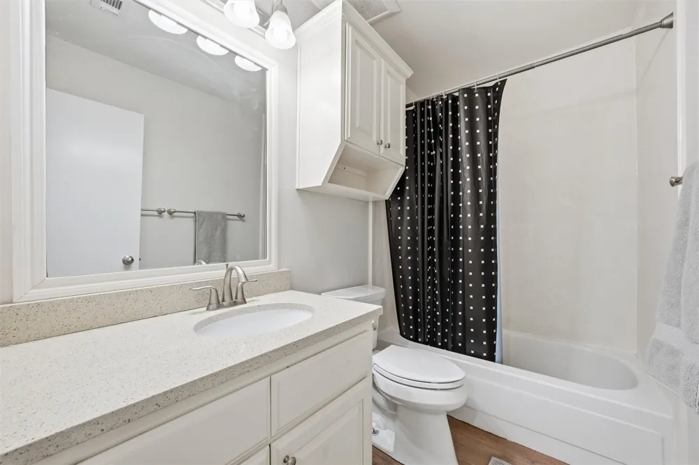 600 Bagby Avenue #7D Waco, TX 76706