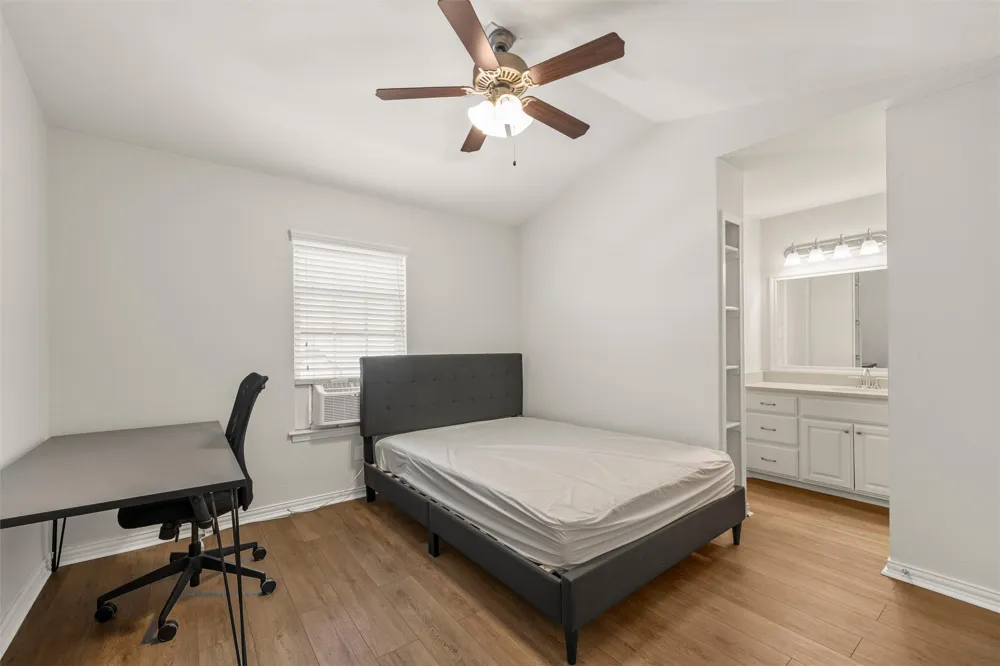 600 Bagby Avenue #7D Waco, TX 76706