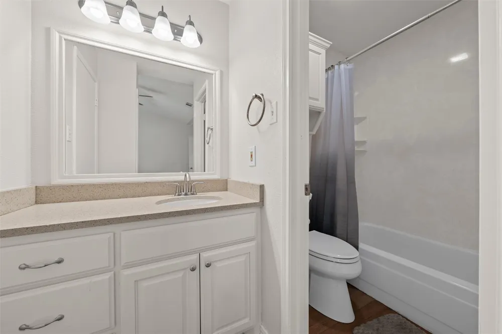 600 Bagby Avenue #7D Waco, TX 76706