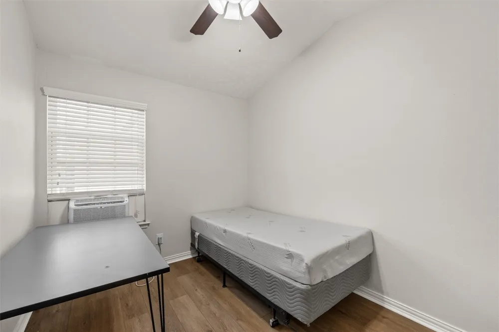 600 Bagby Avenue #7D Waco, TX 76706