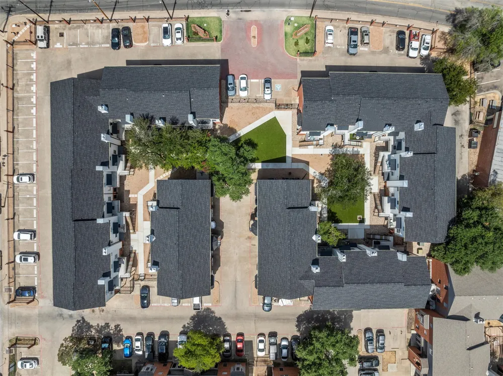 600 Bagby Avenue #7D Waco, TX 76706