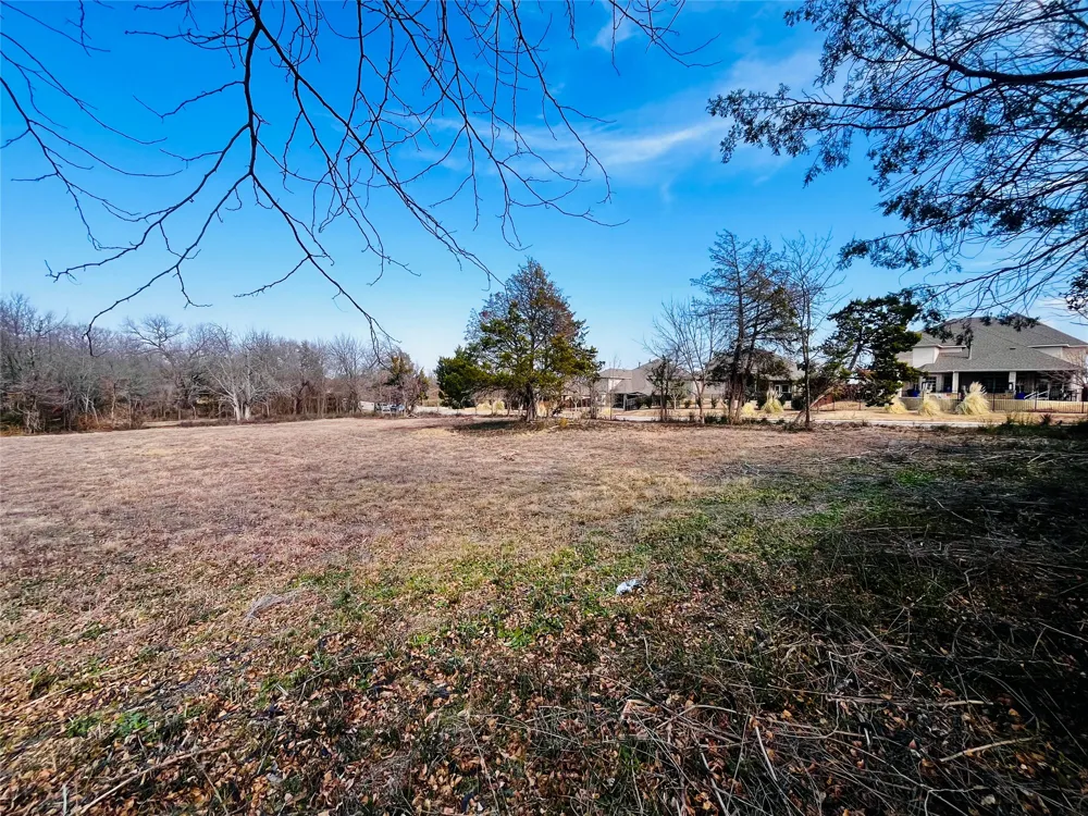 1000 Silver Creek Drive DeSoto, TX 75115