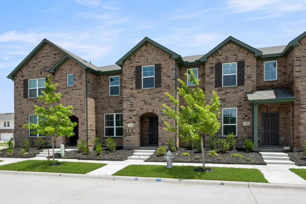 243 Wagon Spoke Way #18 Fort Worth, TX 76120