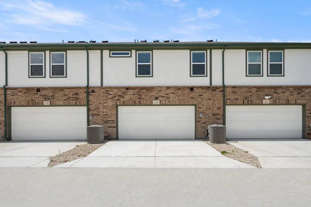 243 Wagon Spoke Way #18 Fort Worth, TX 76120