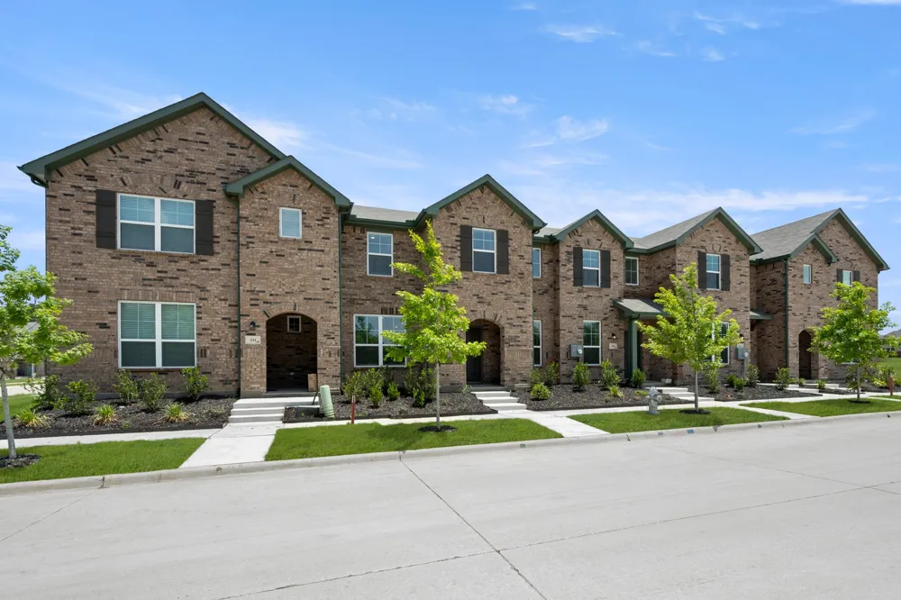 243 Wagon Spoke Way #18 Fort Worth, TX 76120