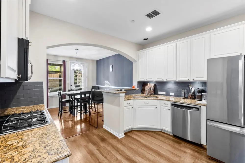 834 Apple Hill Drive Allen, TX 75013