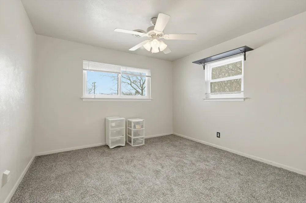 107 7th Street Krum, TX 76249
