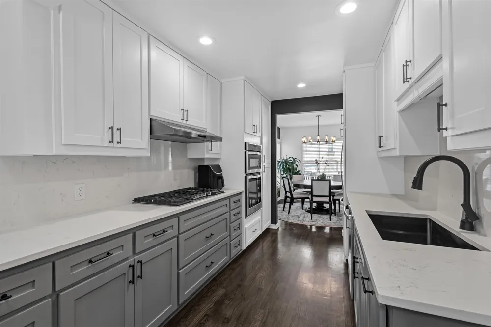 8723 Glencrest Lane Dallas, TX 75209