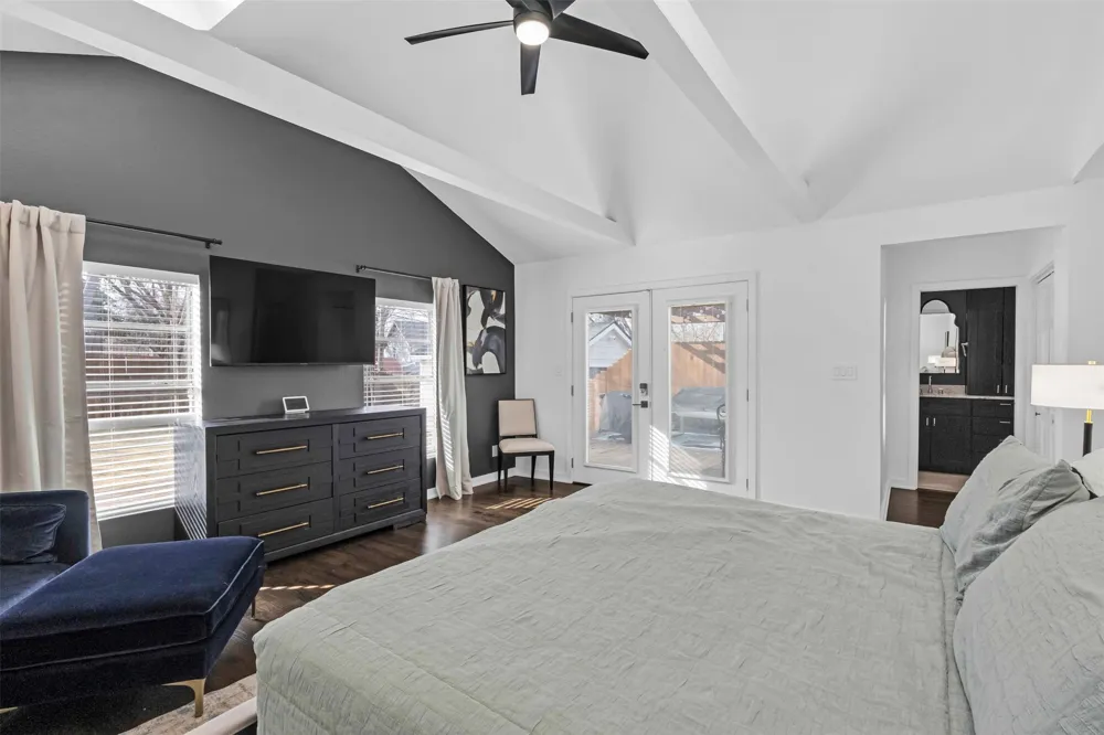 8723 Glencrest Lane Dallas, TX 75209