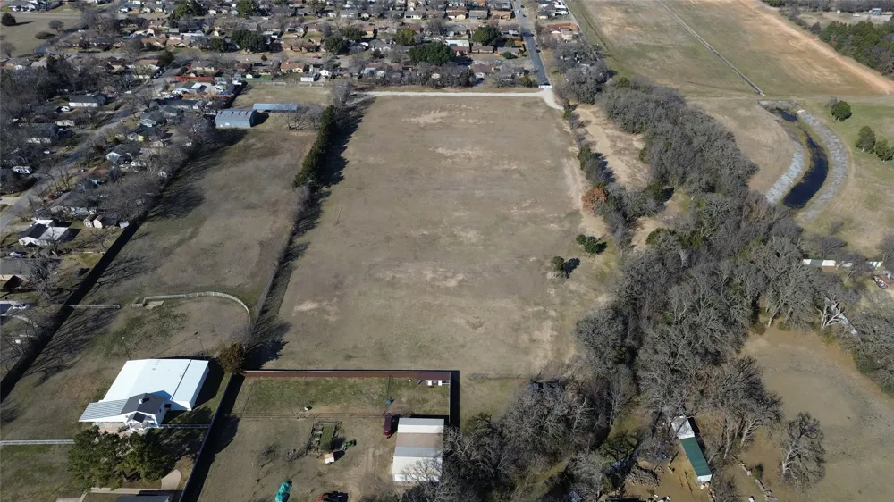 299 S Pleasant Woods Drive Dallas, TX 75217