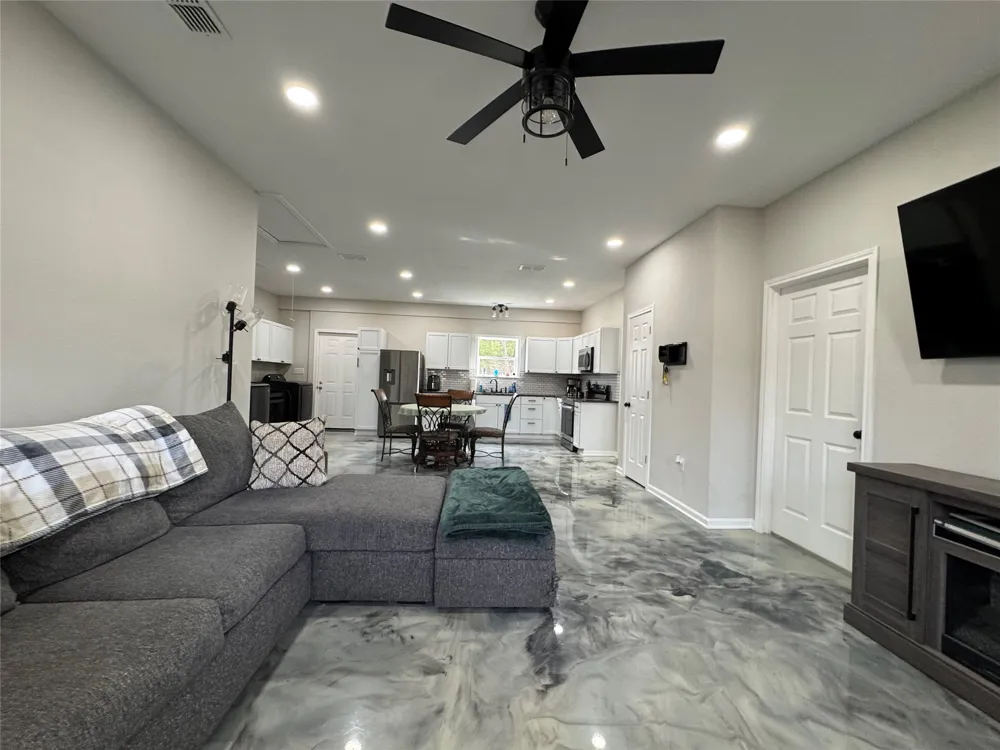 1802 Myrtlewood Drive Marshall, TX 75672