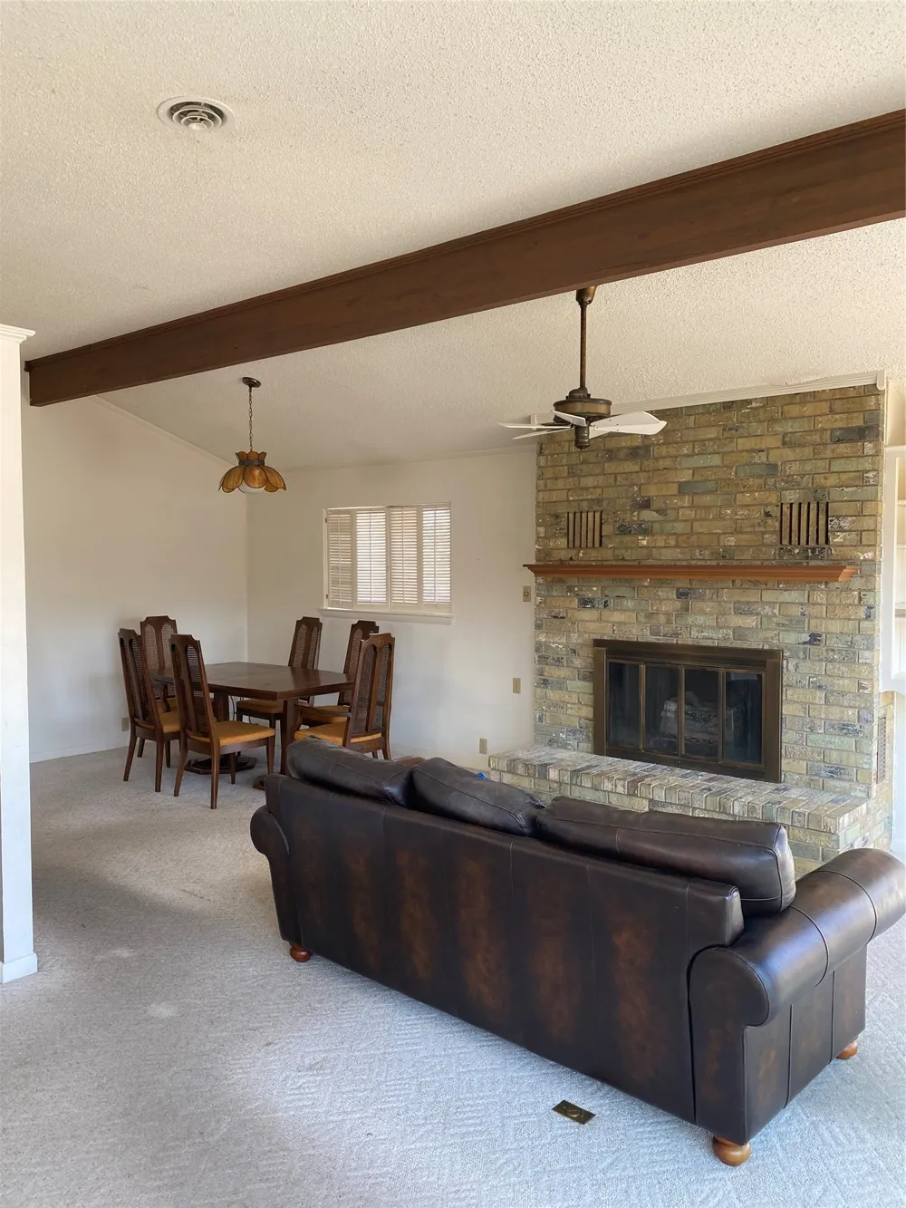 207 Kiowa Drive W Lake Kiowa, TX 76240