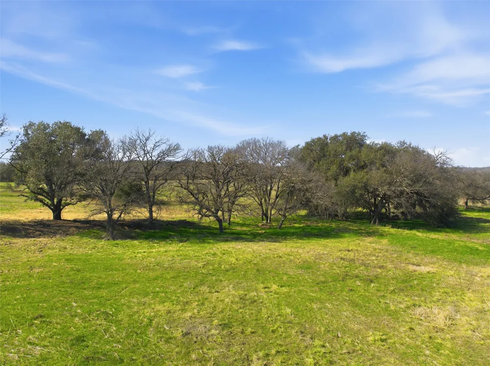 2375 FM 935 Chilton, TX 76632
