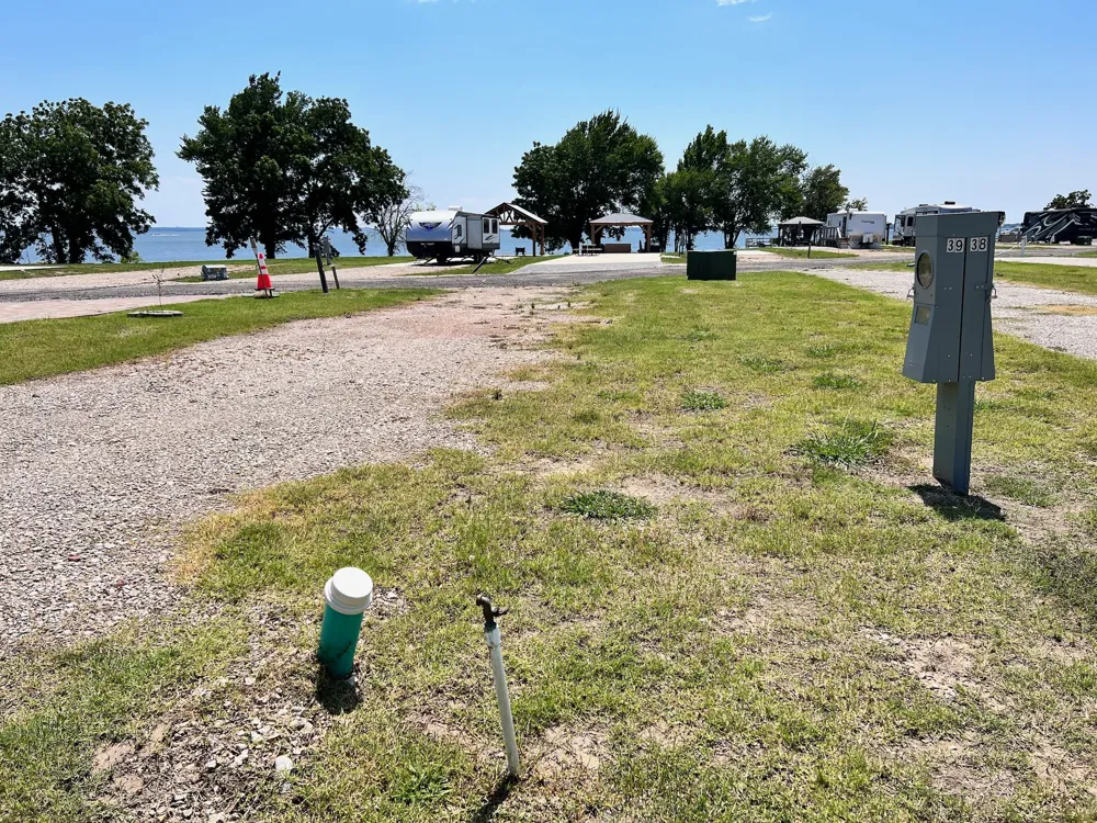 Peninsula Road Kerens, TX 75144
