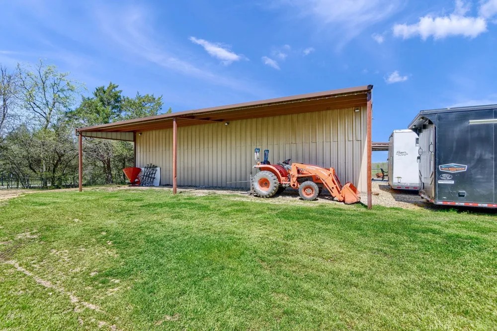 710 Us-82 Bells, TX 75414