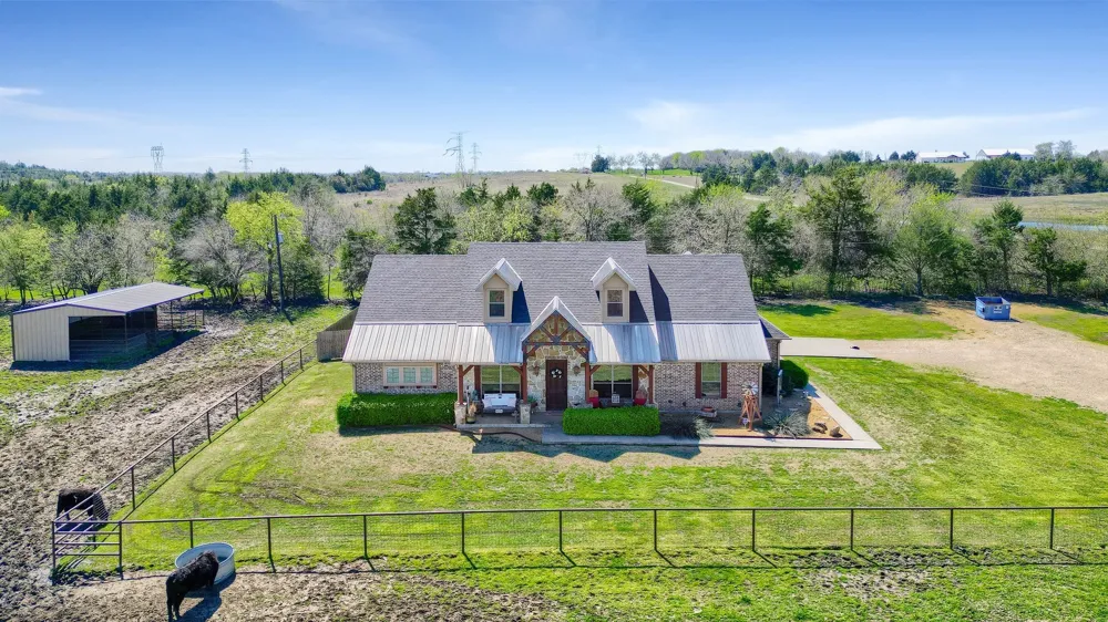 710 Us-82 Bells, TX 75414