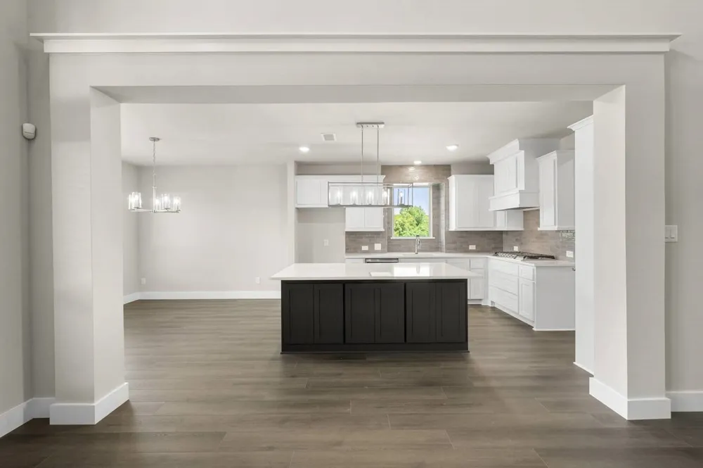 425 Newpark Boulevard DeSoto, TX 75115