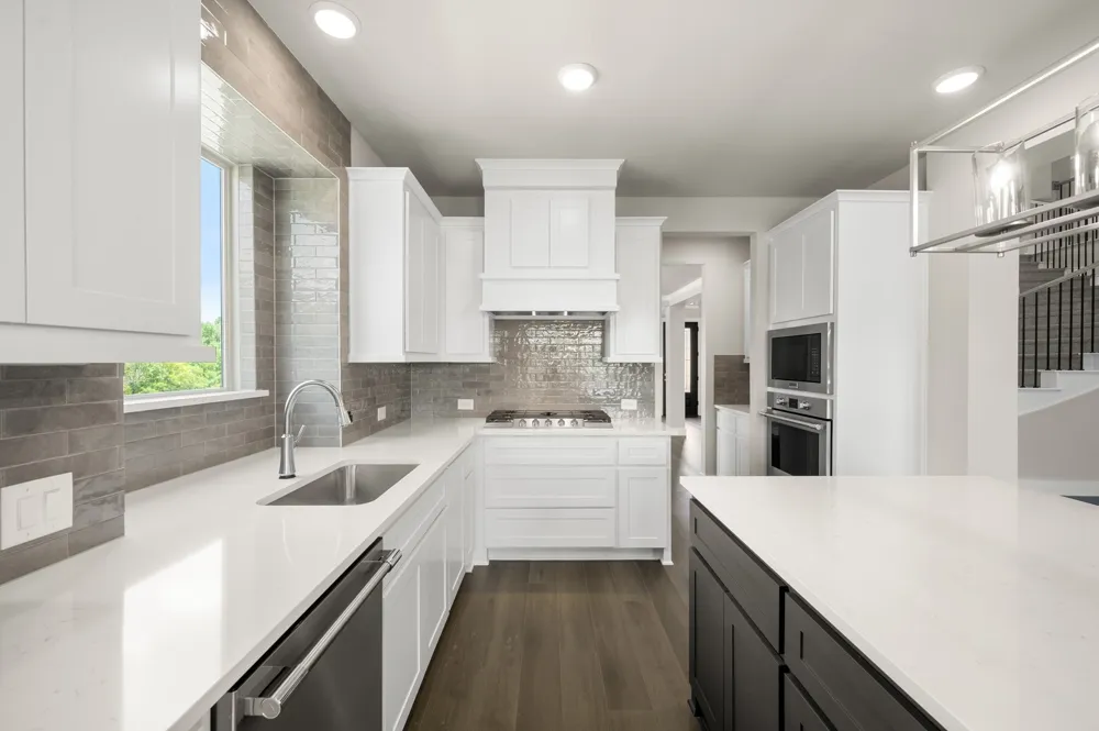 425 Newpark Boulevard DeSoto, TX 75115