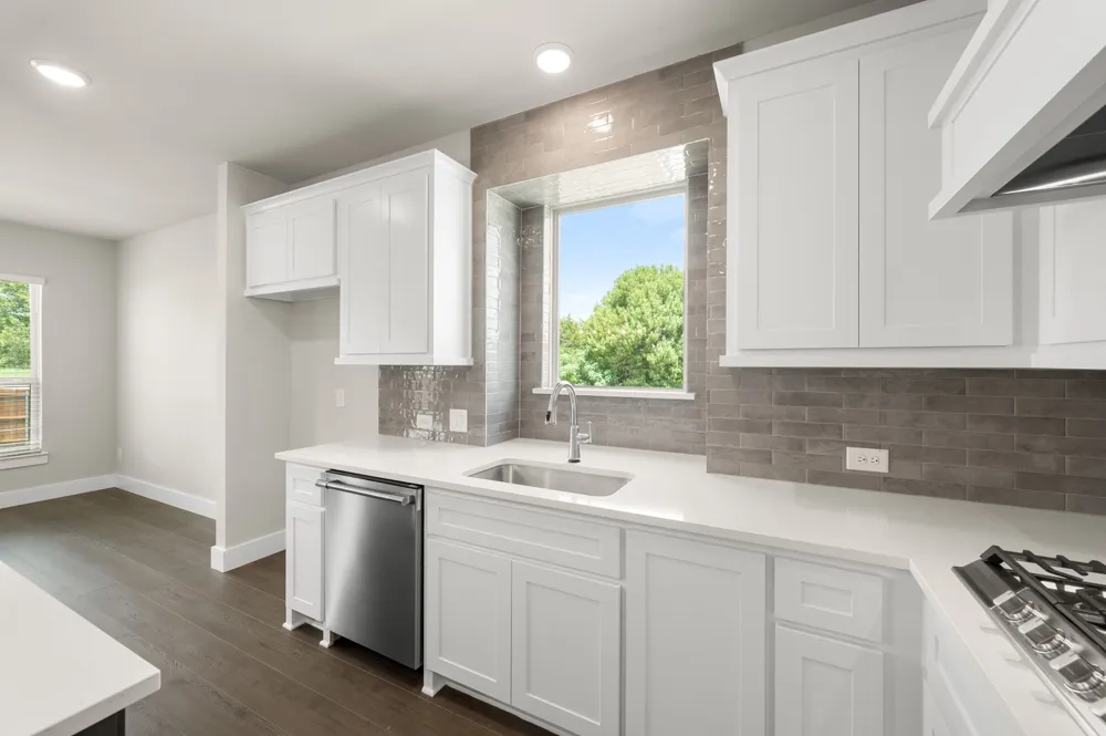 425 Newpark Boulevard DeSoto, TX 75115