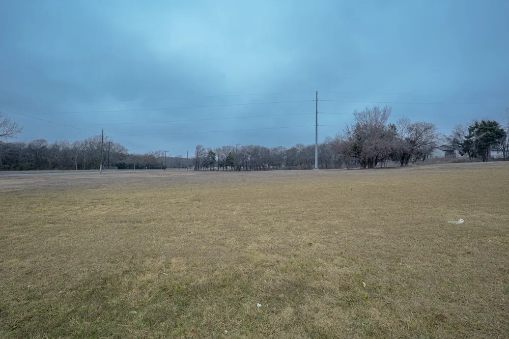 5220 Duck Creek Drive Garland, TX 75043