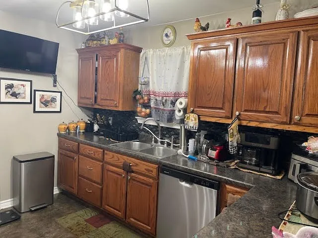1960 County Road 1030 Mount Vernon, TX 75457