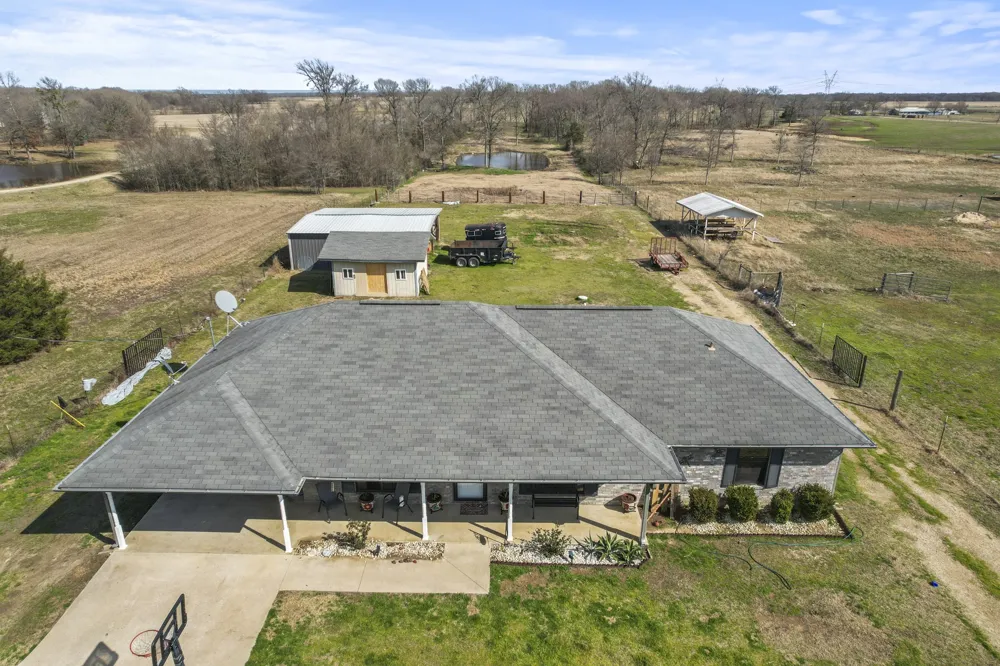 1960 County Road 1030 Mount Vernon, TX 75457