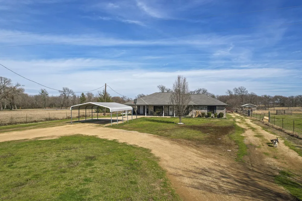 1960 County Road 1030 Mount Vernon, TX 75457
