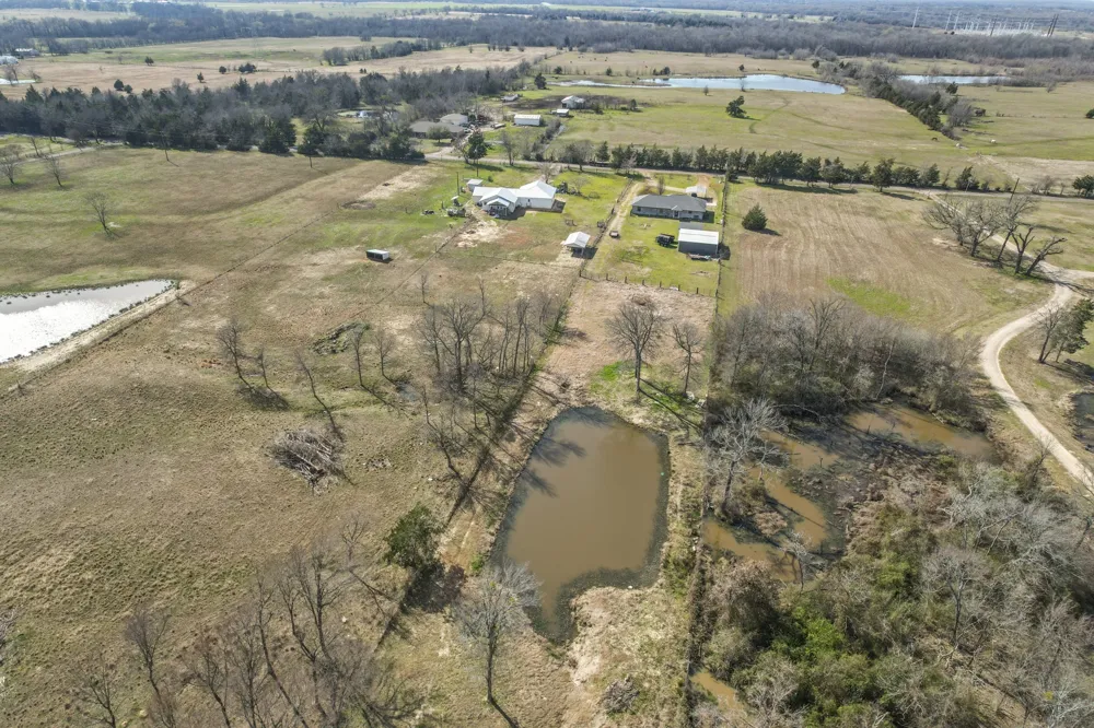 1960 County Road 1030 Mount Vernon, TX 75457