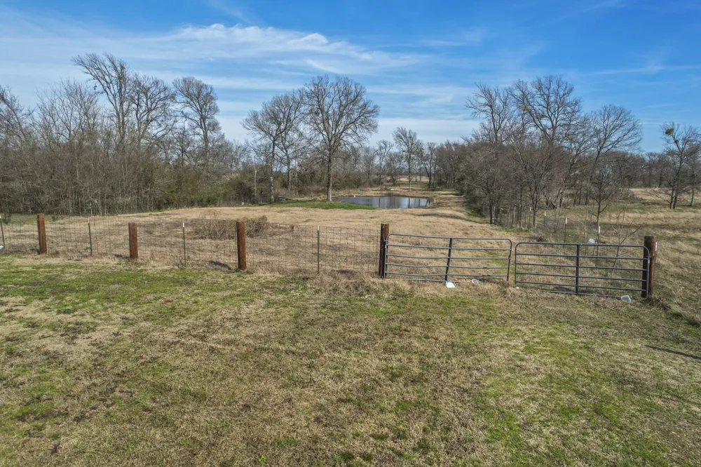 1960 County Road 1030 Mount Vernon, TX 75457