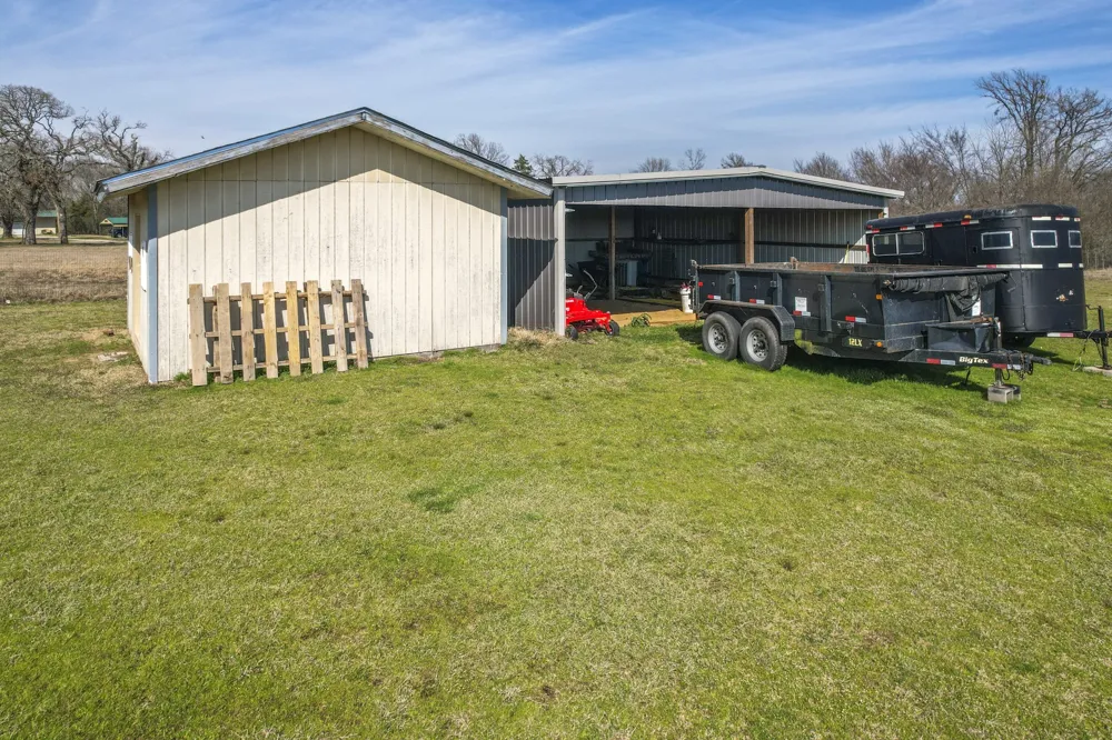 1960 County Road 1030 Mount Vernon, TX 75457