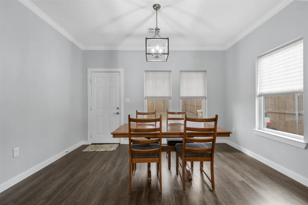 502 David Davis Drive McGregor, TX 76657