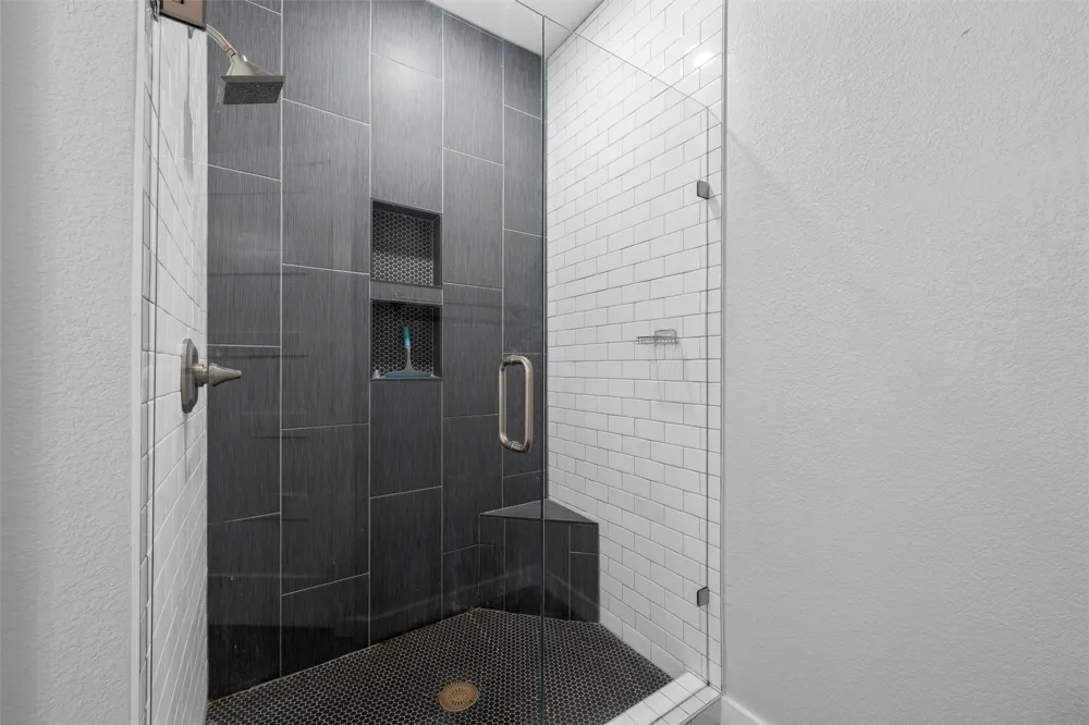 502 David Davis Drive McGregor, TX 76657