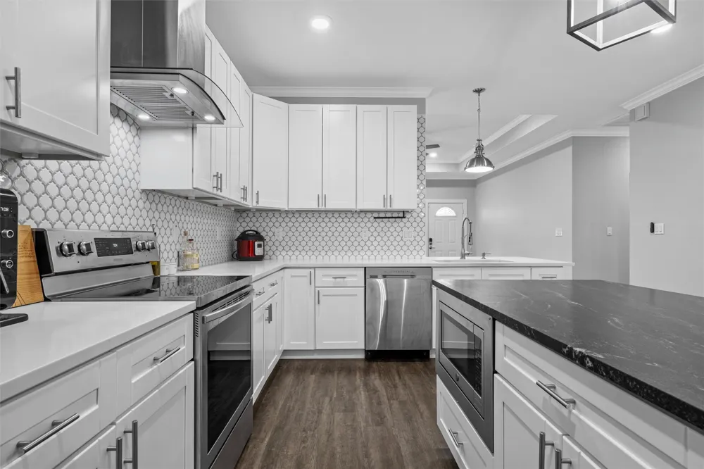 502 David Davis Drive McGregor, TX 76657