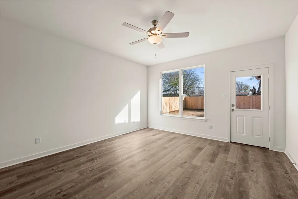 117 Adaline Bend McGregor, TX 76657