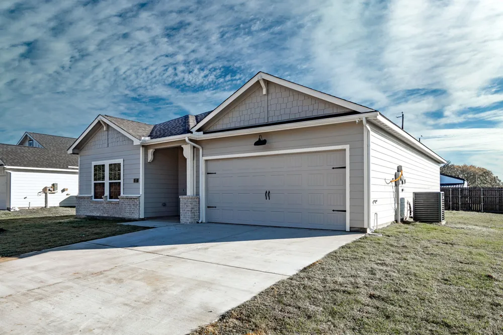 227 Faith Lane Tioga, TX 76271