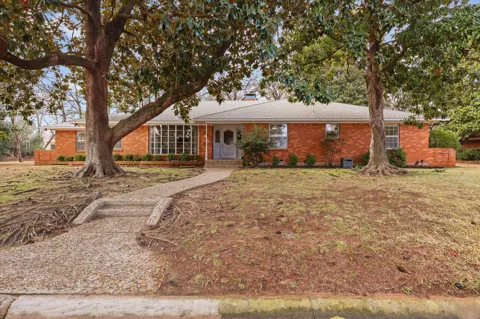 2218 Southridge Drive