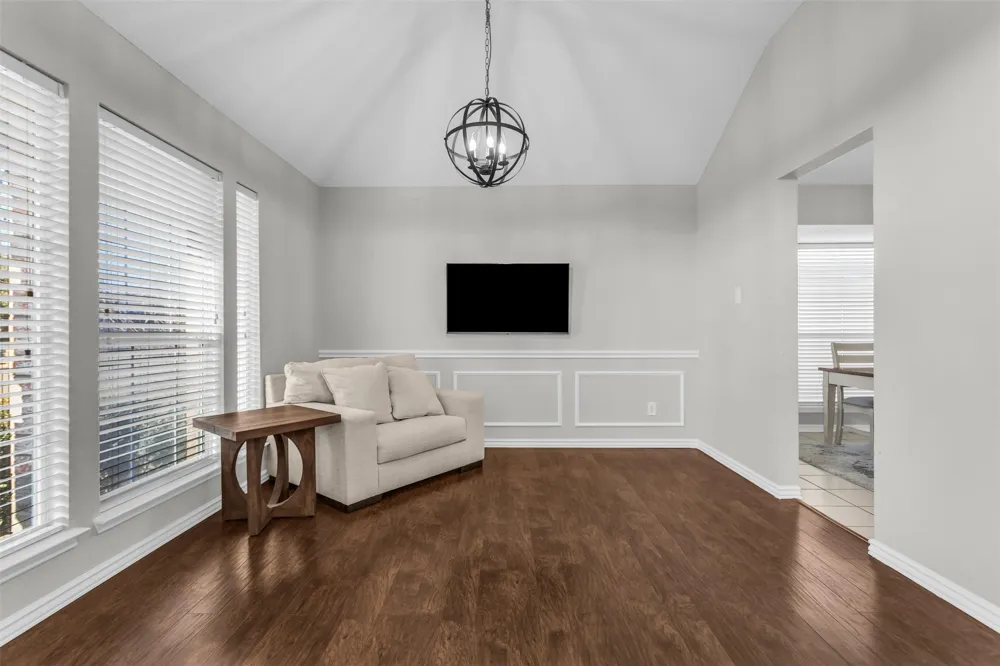308 Glen Ridge Drive Murphy, TX 75094
