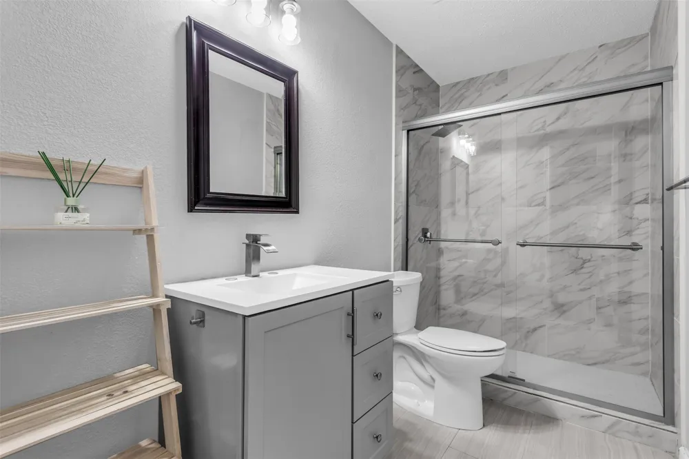308 Glen Ridge Drive Murphy, TX 75094