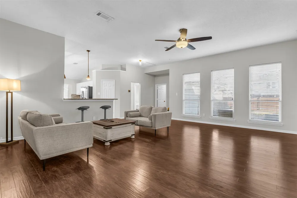 308 Glen Ridge Drive Murphy, TX 75094