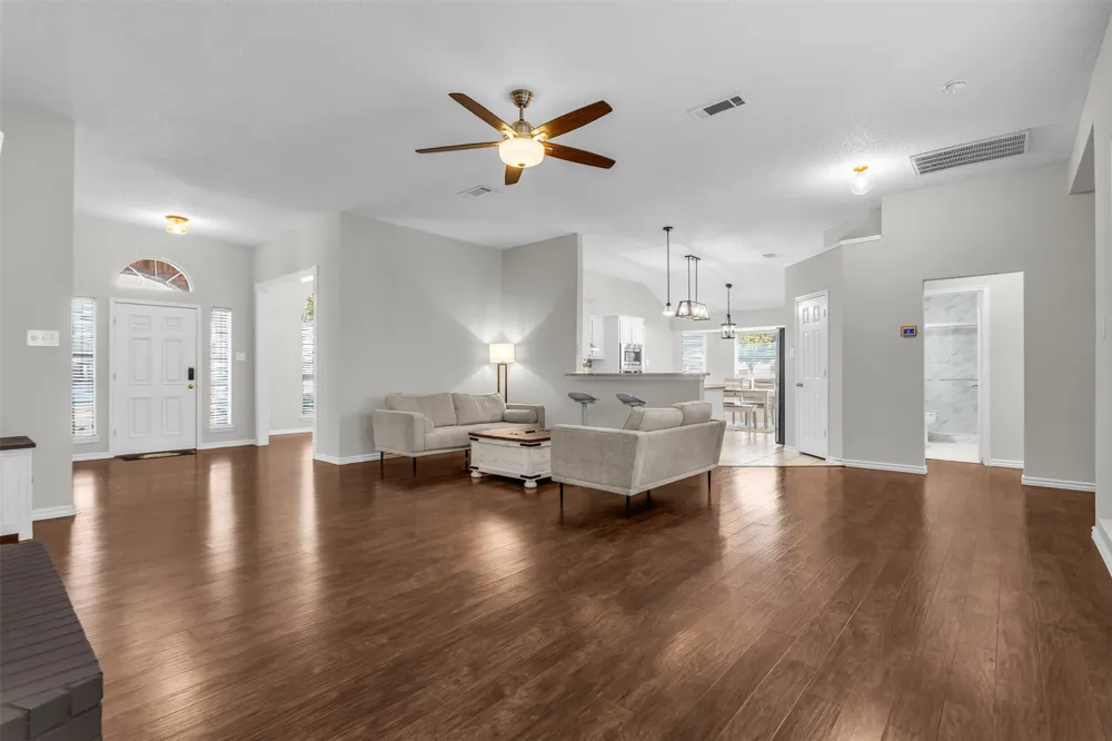 308 Glen Ridge Drive Murphy, TX 75094