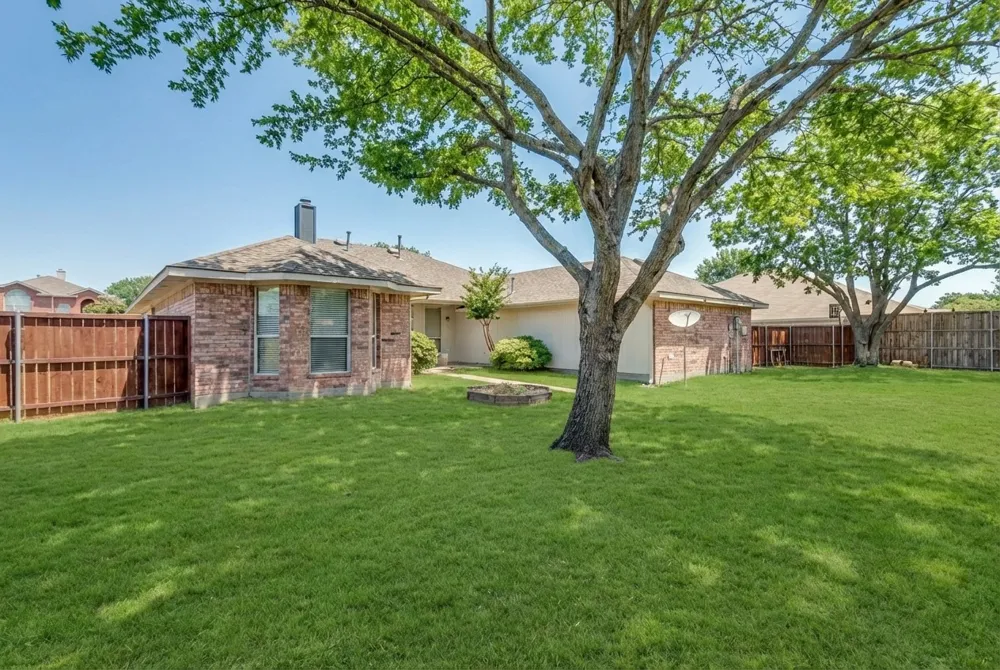 308 Glen Ridge Drive Murphy, TX 75094