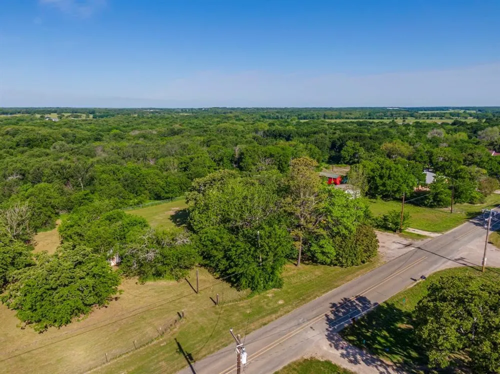 Barron Road Covington, TX 76636